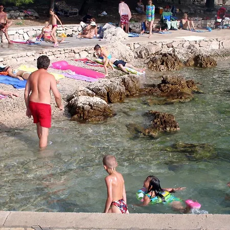 アパート With A Parking Space Tribunj, Vodice - 16302 Tribalj